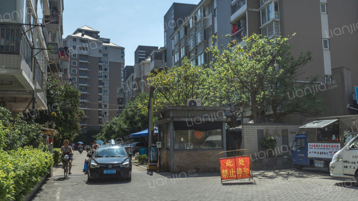 春风苑一区外景图