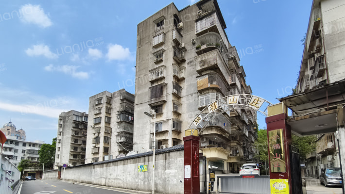 华福山庄外景图