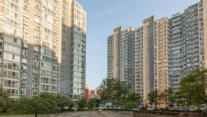 天和人家外景图