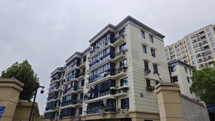 文一路78号外景图