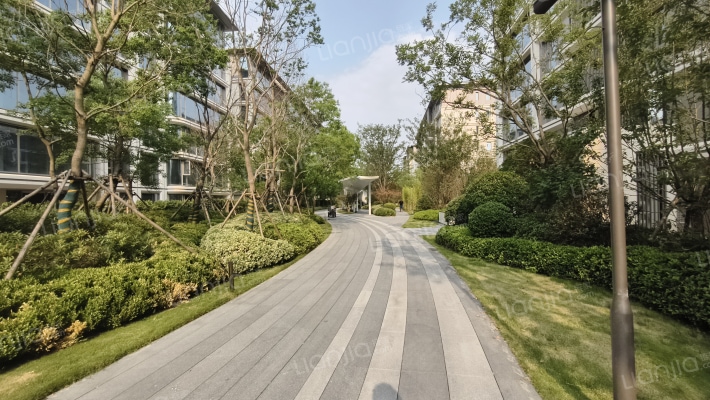 建业君邻大院竹苑外景图