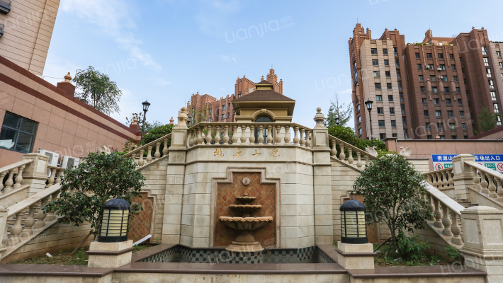 桃源山色外景图