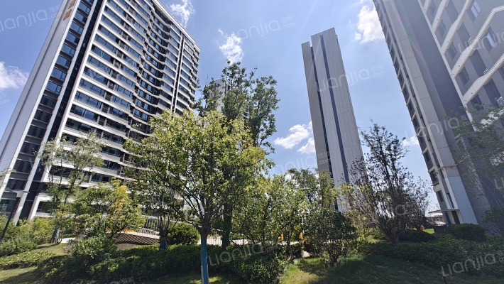 崇文朗樾外景图