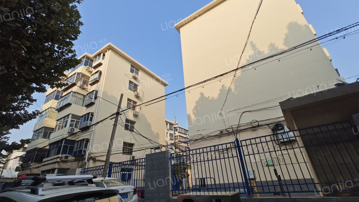 西兴姑娘楼外景图