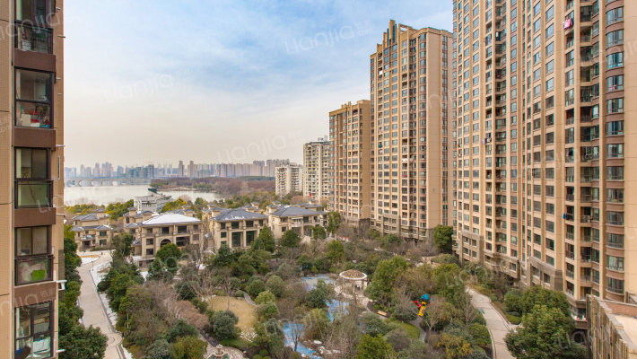 广电兰亭珑府外景图