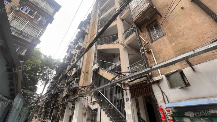 江汉北路12号外景图