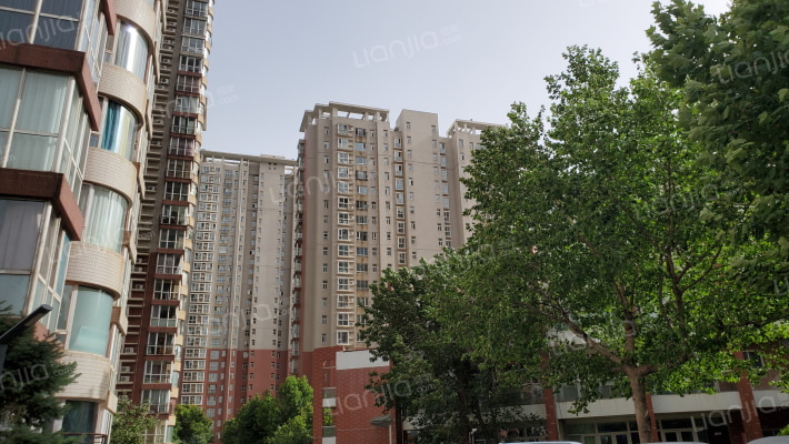 卓达星辰花园外景图