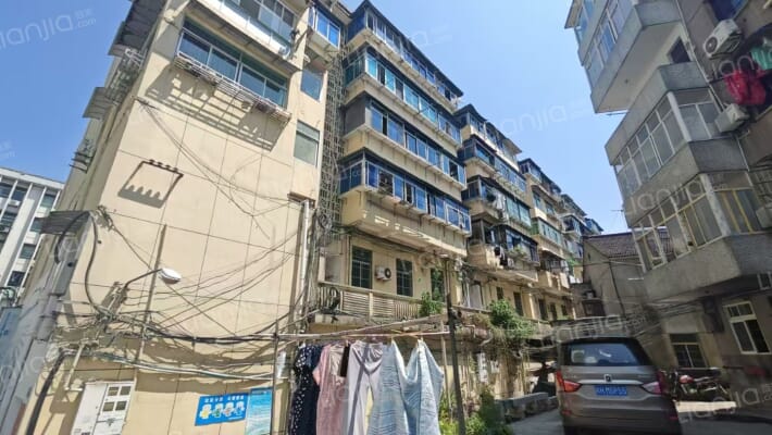 迎春路43号弄外景图