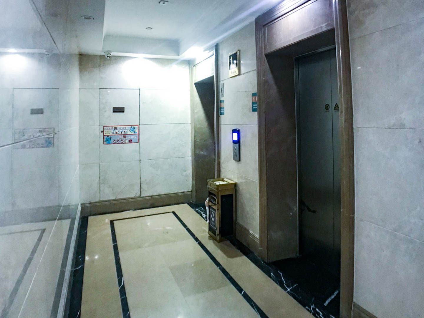 吉祥半岛小区实景 19