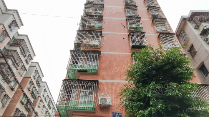 何敏华住宅外景图