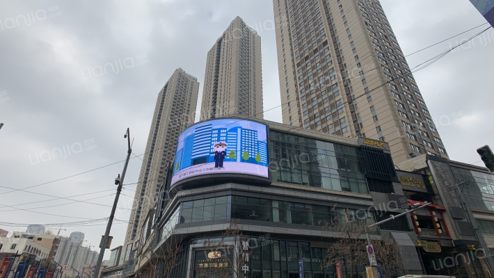 南华中环广场外景图