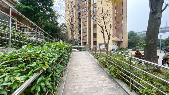 康锦家园外景图