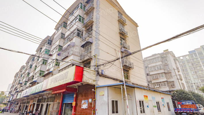 东风小区外景图