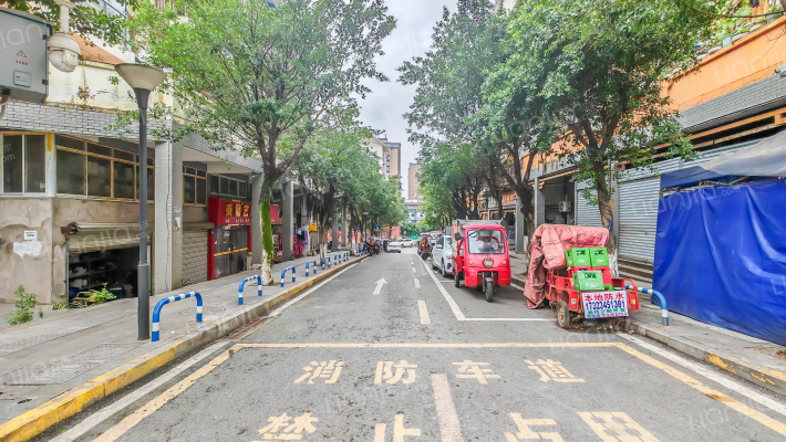 三峡移民小区外景图