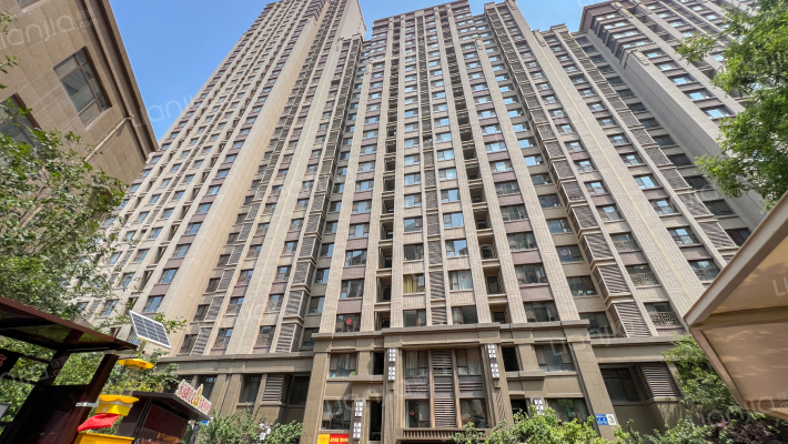 保利中心三区外景图