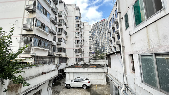 君山花园外景图