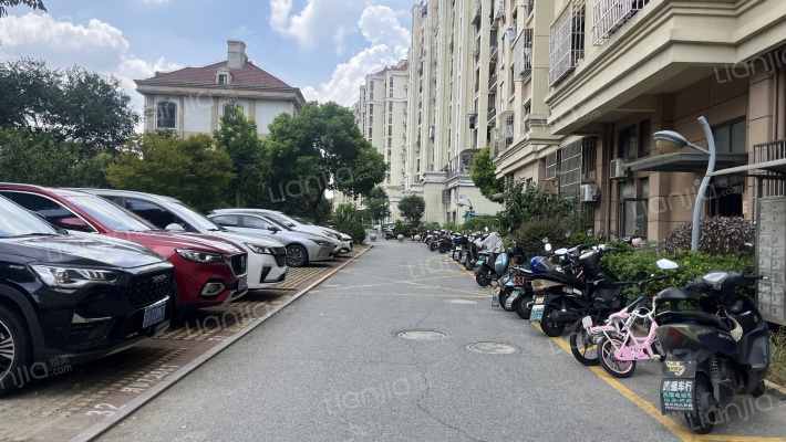 香缇雅苑外景图