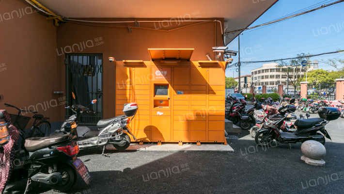 锦华大楼外景图