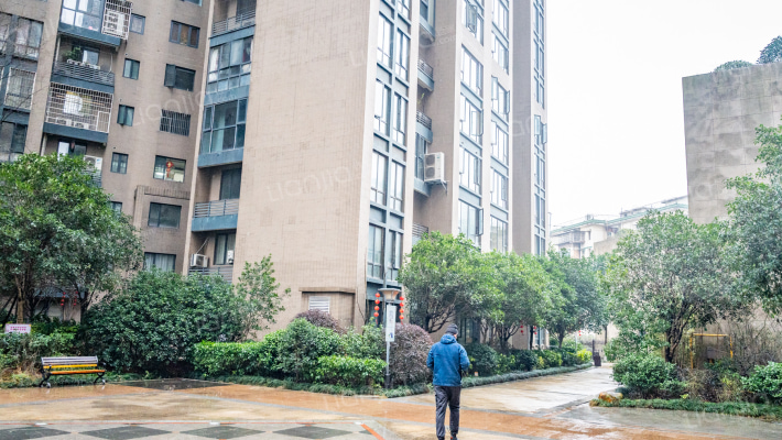 长房天翼未来城外景图