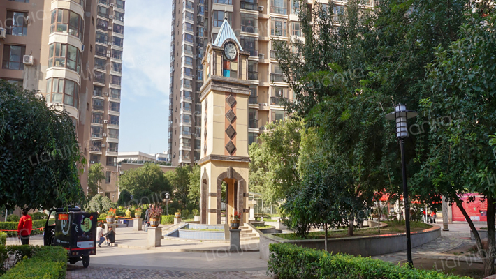 城中艺景外景图