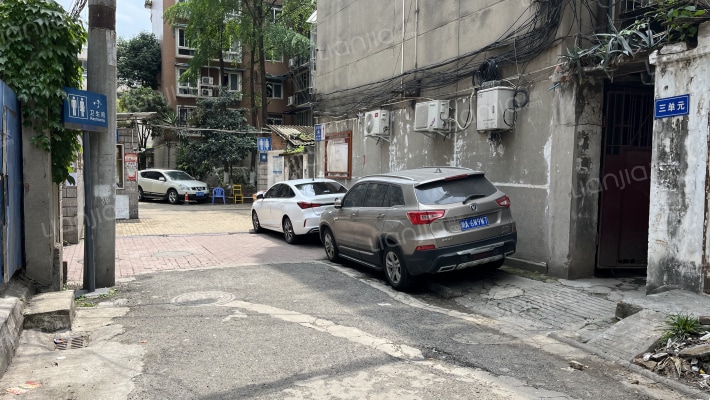 簸箕巷1号外景图