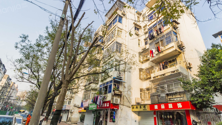 安庆路160号外景图