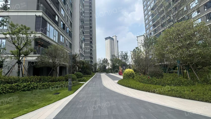 长房云河玖叙外景图