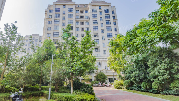 印象巴黎外景图