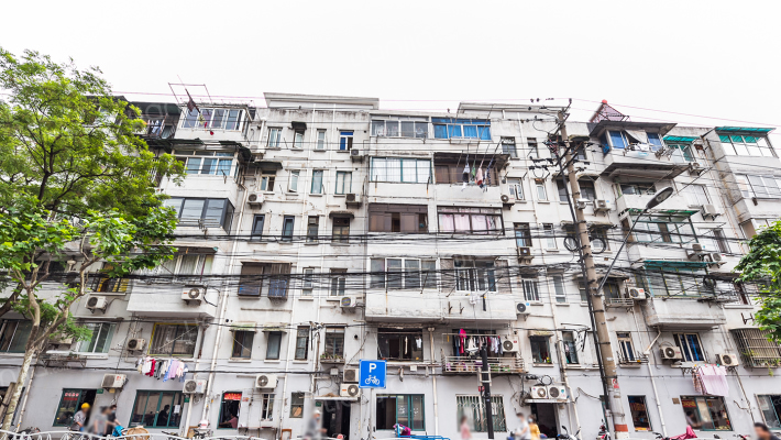 遵义路700号外景图