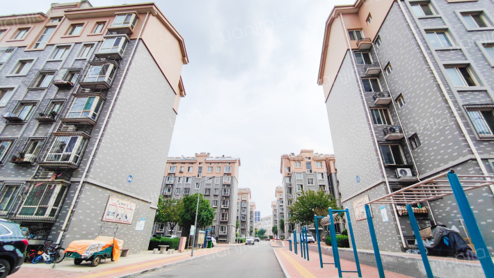 八涧堡小区外景图