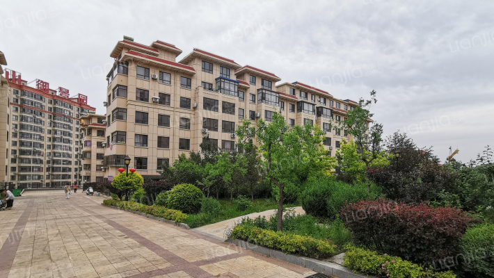 兴华南山御景园外景图