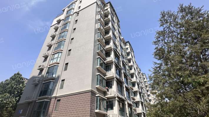 易通花园外景图