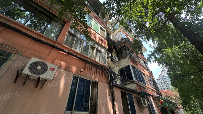 锦里西路74号外景图