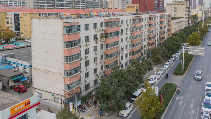 七十七中家属院外景图