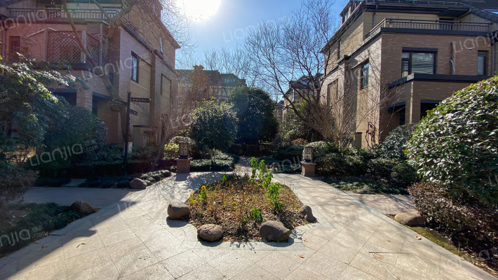 万科尚景苑(别墅)外景图