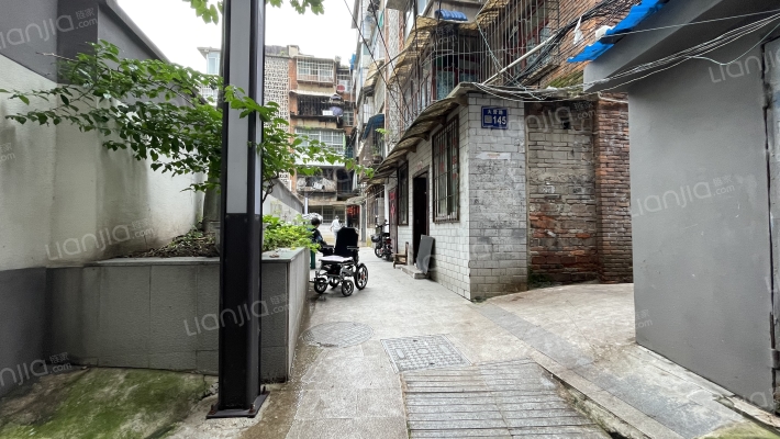 大营路145号外景图