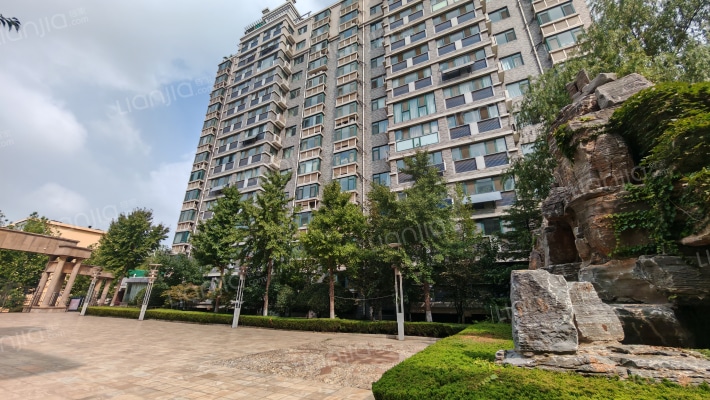 环山盛景外景图