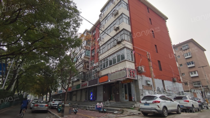 西三教小区外景图