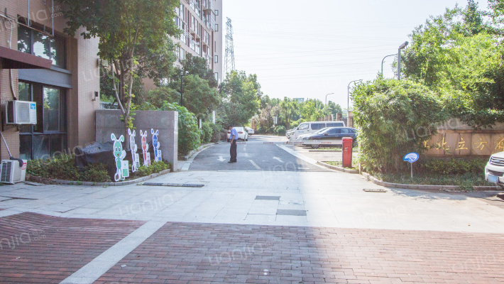 立方寓北区外景图