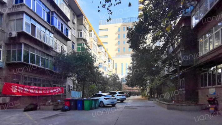 长安信息家属院外景图