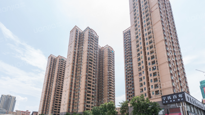 富丽达花园外景图