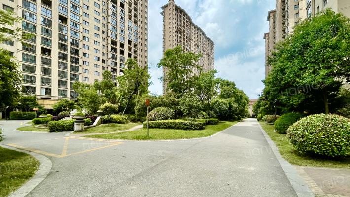 金域香颂外景图