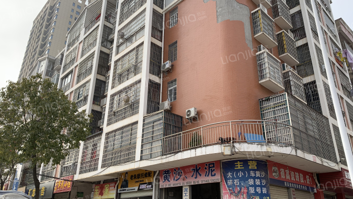 嘉鸿军民小区外景图