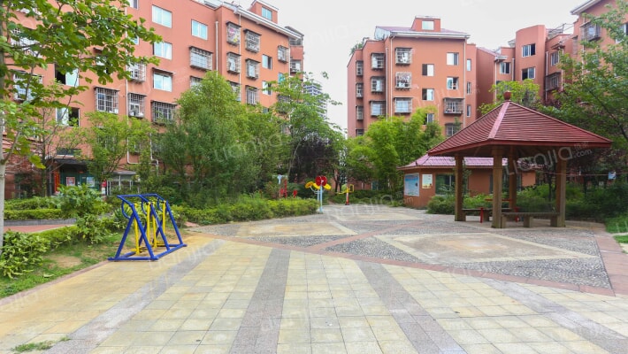 盛世公寓外景图