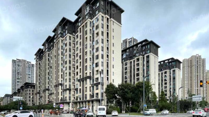 龙湖听蓝湾二期外景图