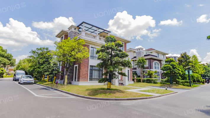 越溪梅园外景图