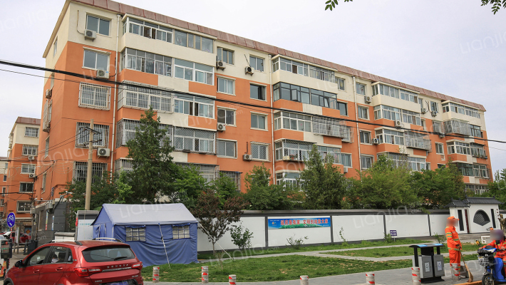 双路小区外景图