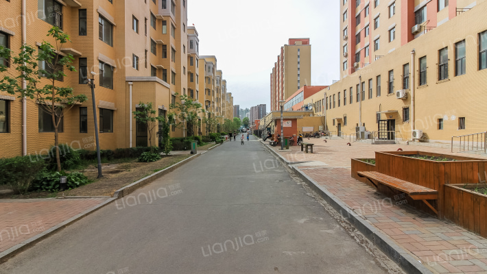 万龙第五城B区外景图