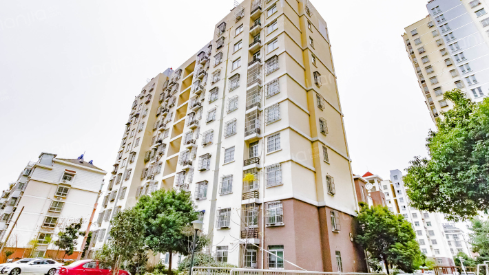 华裕家园外景图