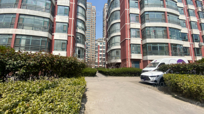 世纪绿洲外景图